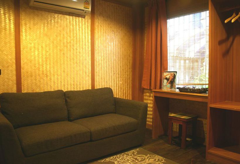 호텔 Sukkasem Homestay