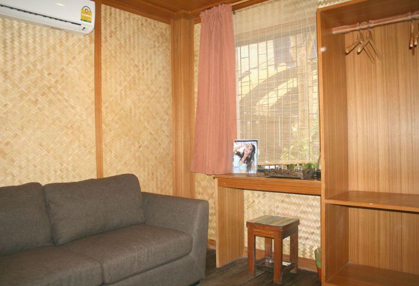 ホテル Sukkasem Homestay