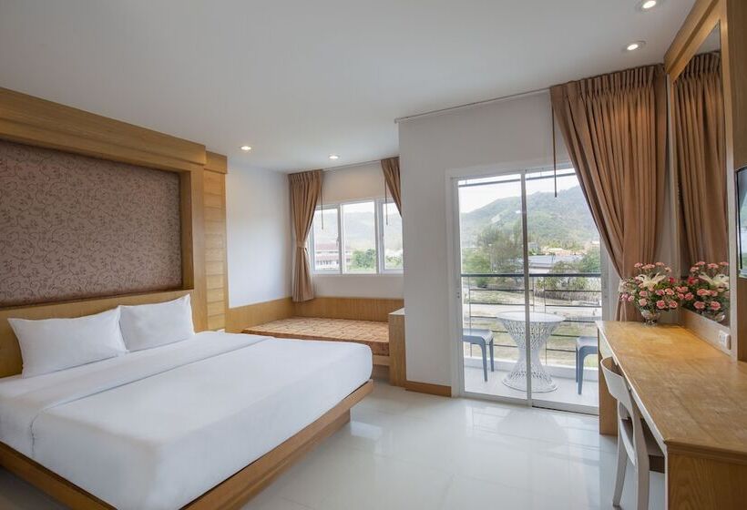 Отель Sungthong Kamala Beach Resort