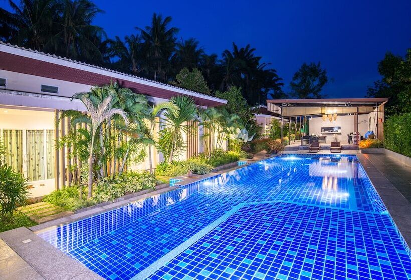 호텔 The Fong Krabi Resort