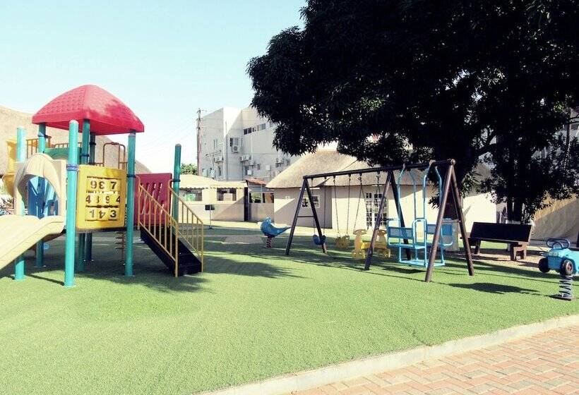 ホテル The Matola