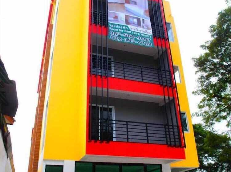 Отель Tikky Place