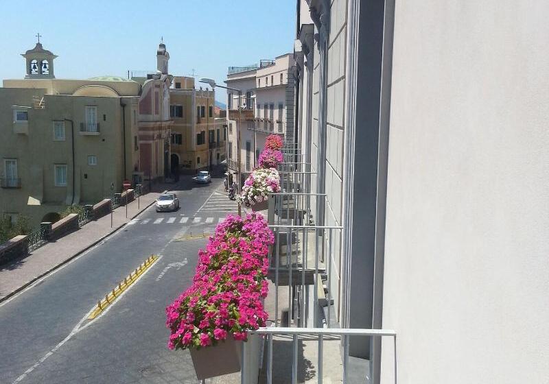 ホテル Villa Avellino Historic Residence