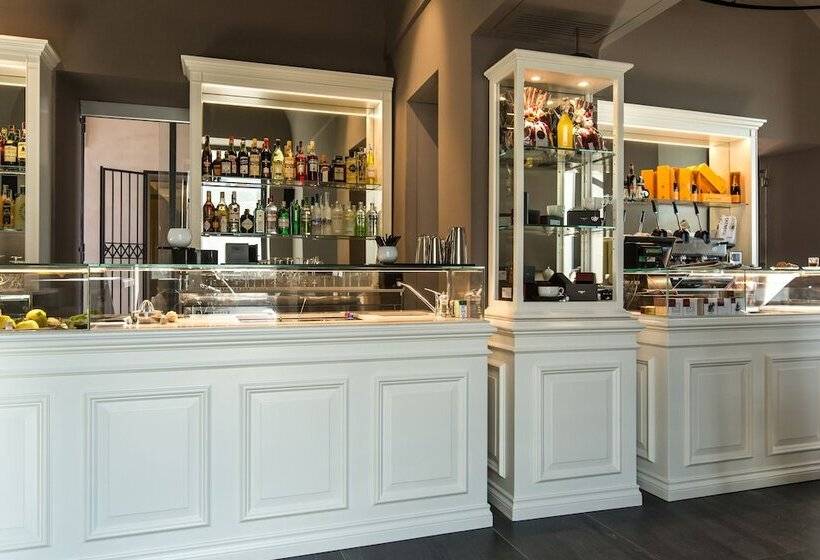 ホテル Villa Avellino Historic Residence