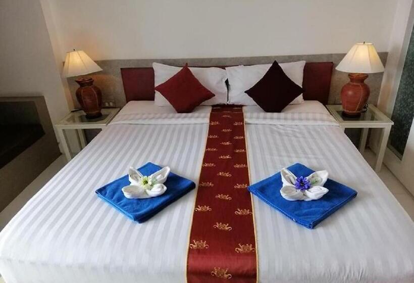 Catnip Seaside Hotel&cafe