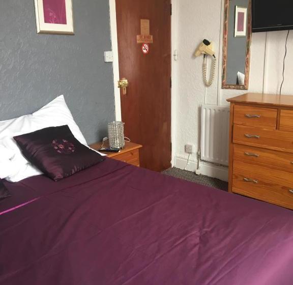 בית מלון כפרי White Lodge Inn