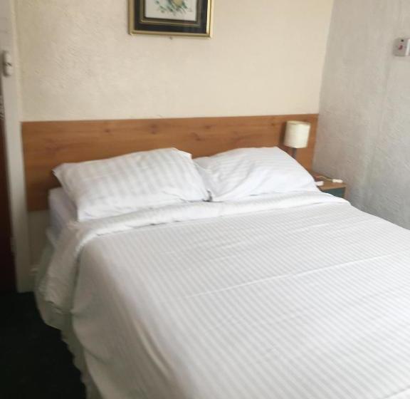 בית מלון כפרי White Lodge Inn