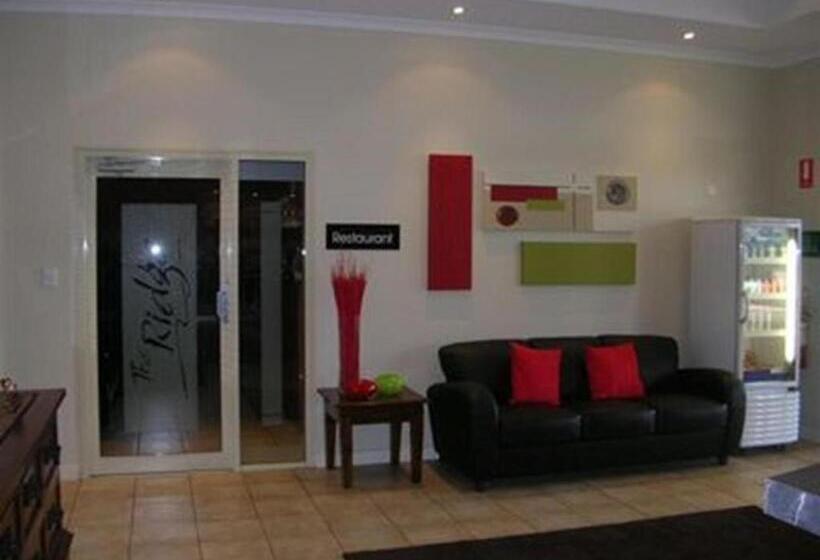 모텔 Collie Ridge Resort