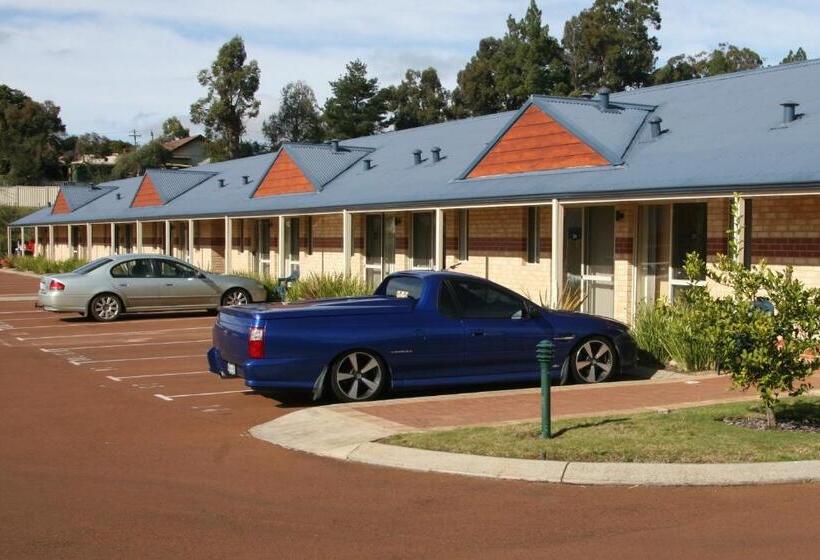 모텔 Collie Ridge Resort