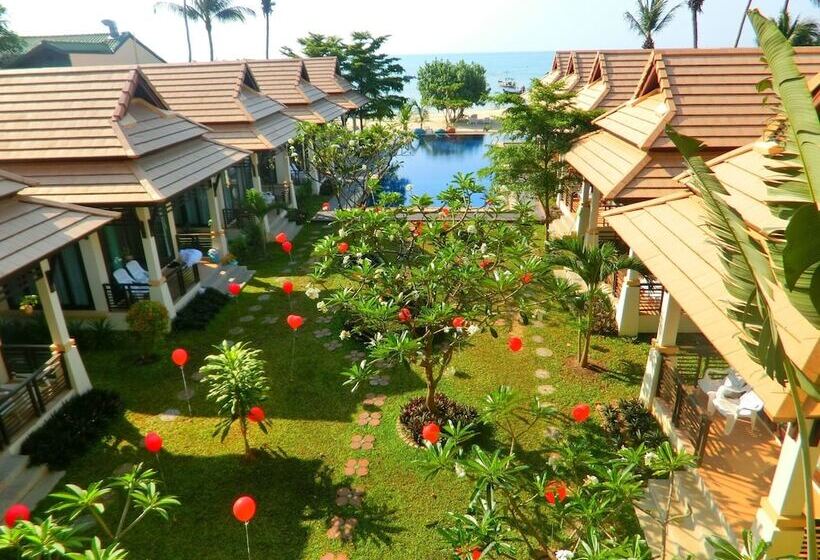 Poolsawat Villa   Sha Plus