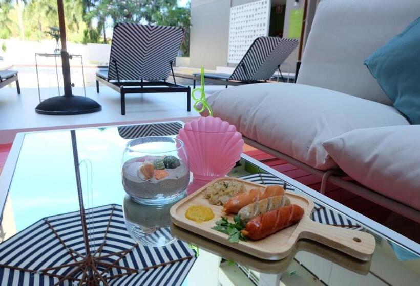 Silathip Huahin Serviced Apartment &