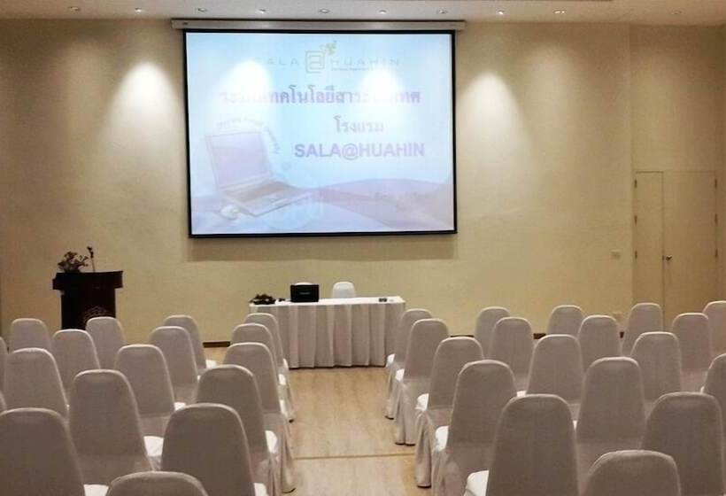 Silathip Huahin Serviced Apartment &