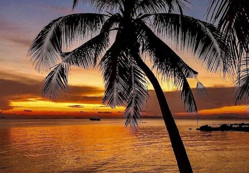 Sibaja Palms Sunset Beach Luxury Villa