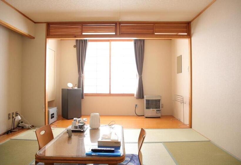 Herberge ピンネシリ温泉望岳荘