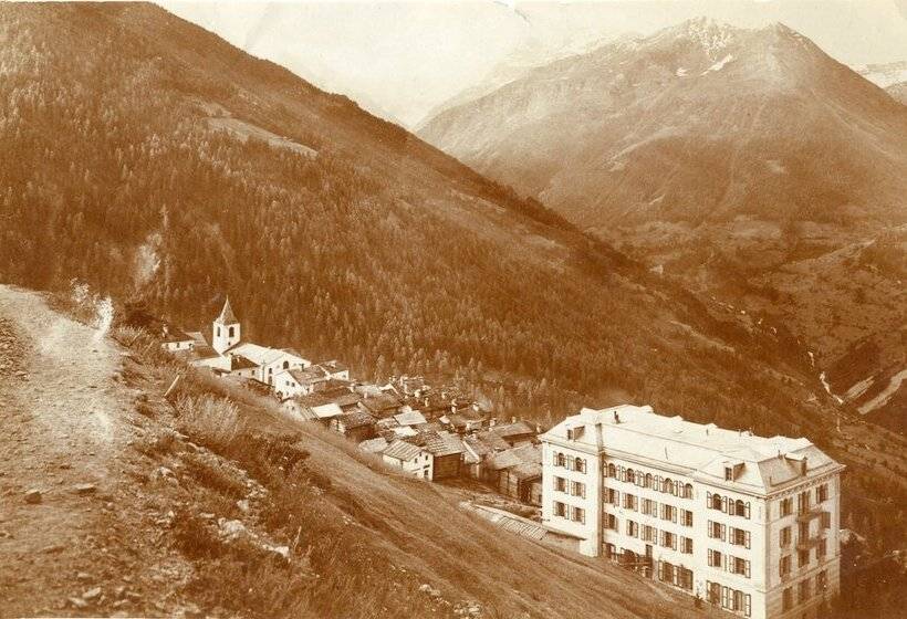 فندق صغير Grand Hotel Du Cervin   Auberge De Jeunesse Et Spa