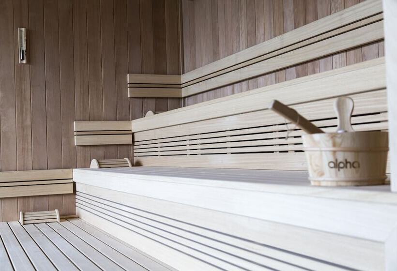 فندق صغير Grand Hotel Du Cervin   Auberge De Jeunesse Et Spa