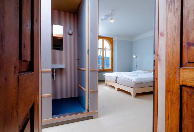 فندق صغير Grand Hotel Du Cervin   Auberge De Jeunesse Et Spa