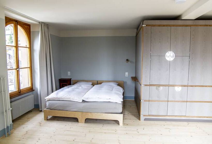 فندق صغير Grand Hotel Du Cervin   Auberge De Jeunesse Et Spa