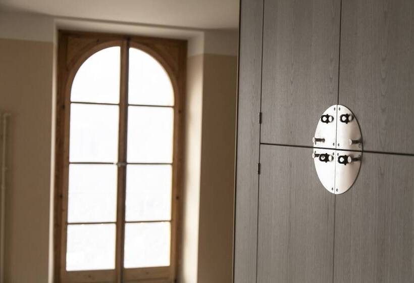 فندق صغير Grand Hotel Du Cervin   Auberge De Jeunesse Et Spa