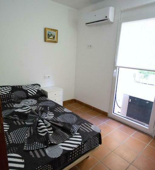 旅馆 Residencial Art Brut