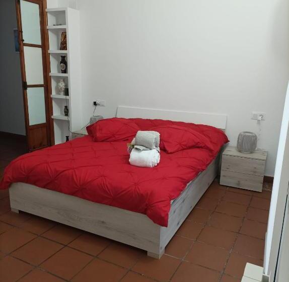 旅馆 Residencial Art Brut