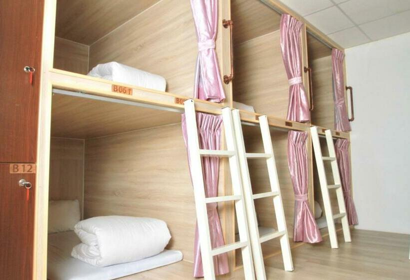 هاستل Romeo Inn