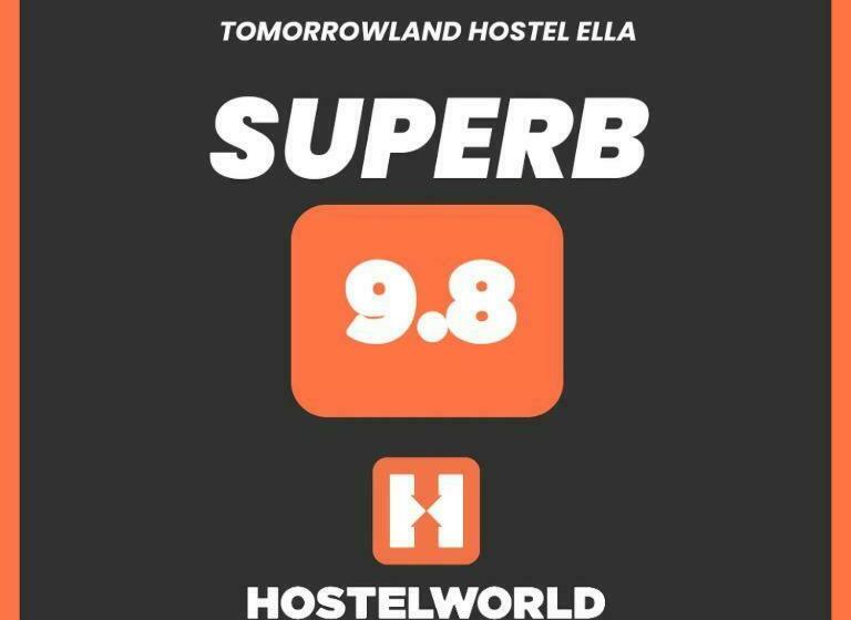 ユースホステル Tomorrowland