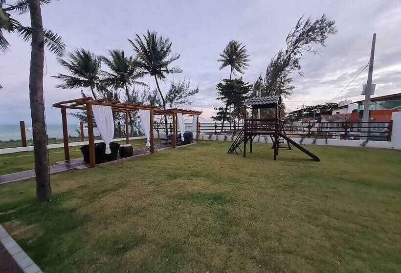 Amaranth Beach Class