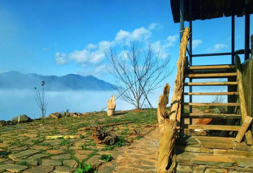 تختخواب و صبحانه A Su Homestay Mù Cang Chải