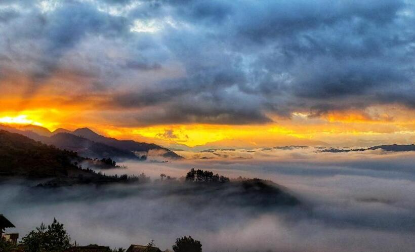 تختخواب و صبحانه A Su Homestay Mù Cang Chải