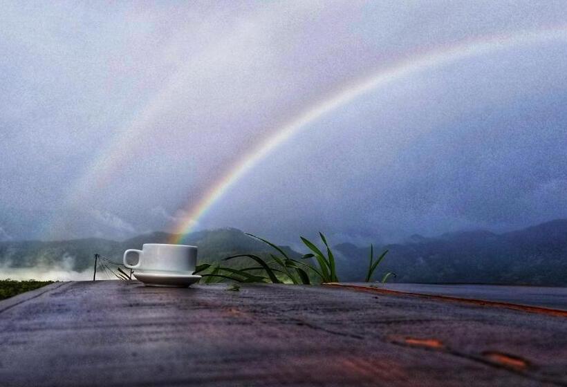 تختخواب و صبحانه A Su Homestay Mù Cang Chải