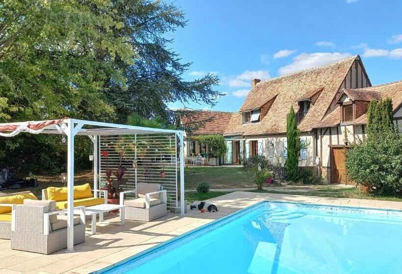 Bed and Breakfast En Pleine Campagne, Proche Du Mans Chambre D Hôtes