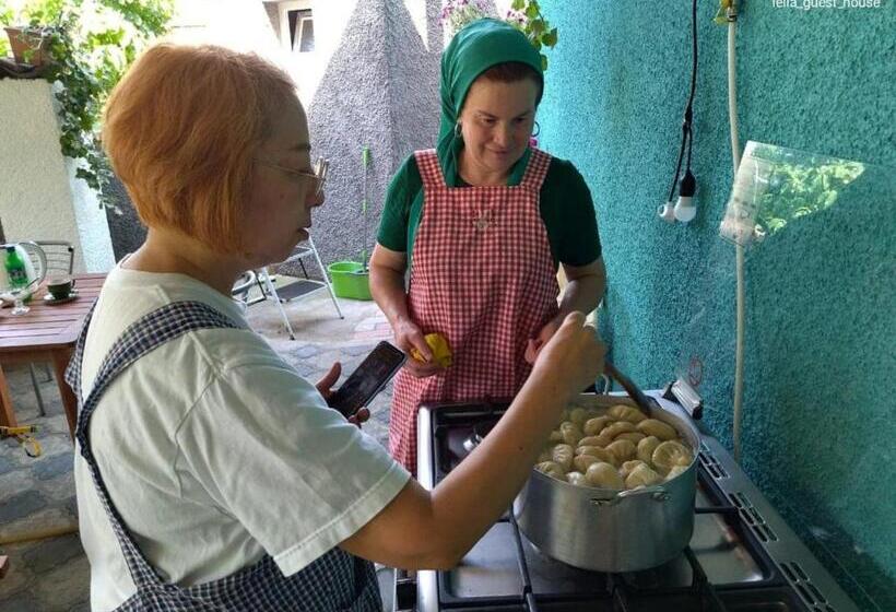 تختخواب و صبحانه Leila S Guest House