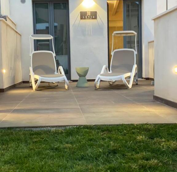 مبيت وإفطار Luvias Spa