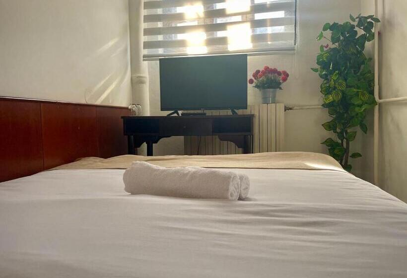 تختخواب و صبحانه Sobe Na Jošanici