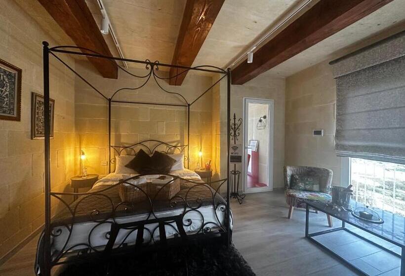 تختخواب و صبحانه Ta Pinu Spa Suite Luxury Heritage Living