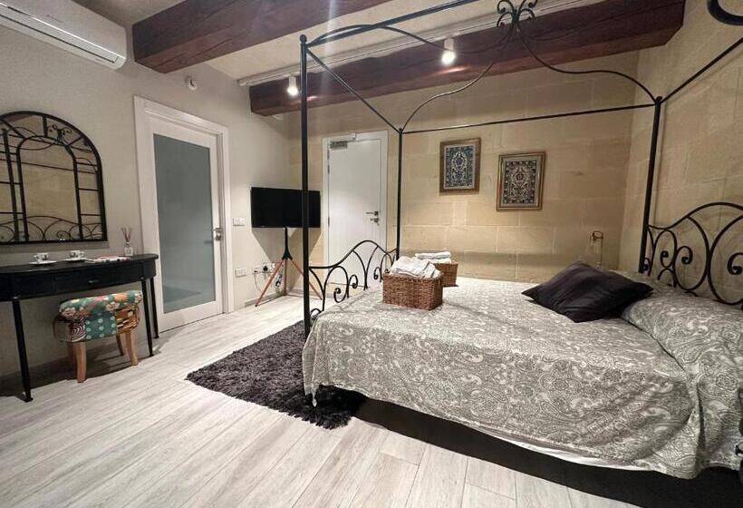 تختخواب و صبحانه Ta Pinu Spa Suite Luxury Heritage Living