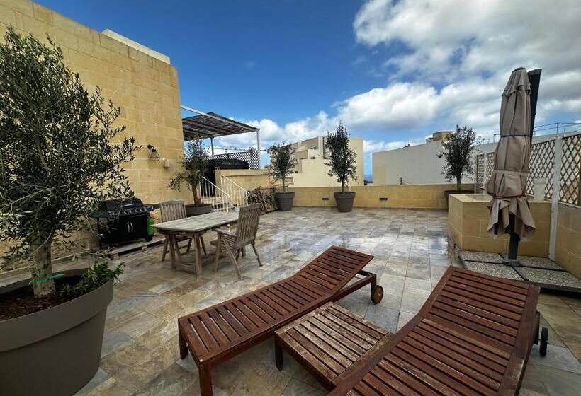 تختخواب و صبحانه Ta Pinu Spa Suite Luxury Heritage Living