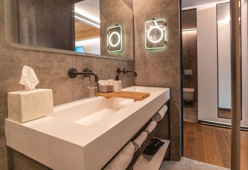 Boutique Via Roma 33  Tuscany Experience   Hotel & Spa