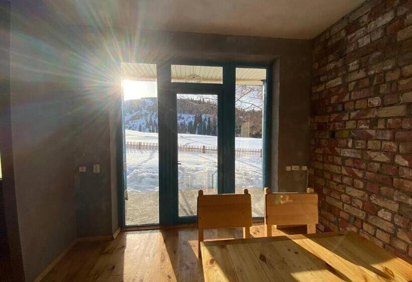 Darya Hostel Jyrgalan