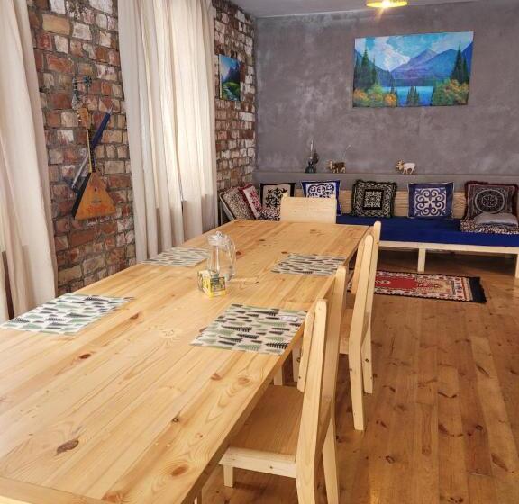 Darya Hostel Jyrgalan