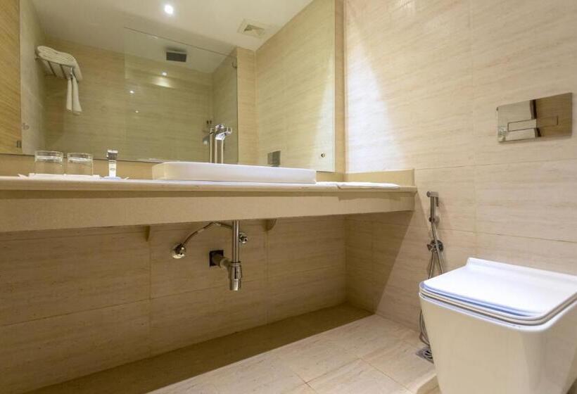 Hotel Bhotekoshi Heli Resort