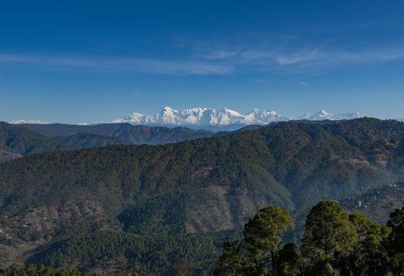 Отель Binsar Eco Resort, Binsar Uttarakhand
