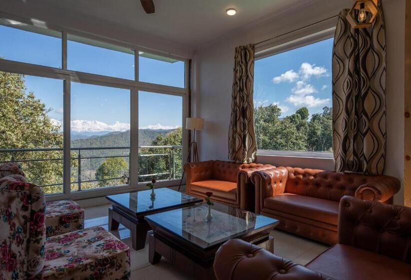 Отель Binsar Eco Resort, Binsar Uttarakhand