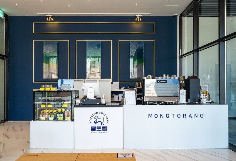 בית מלון כפרי Gangneung Chonpines Ocean Suites