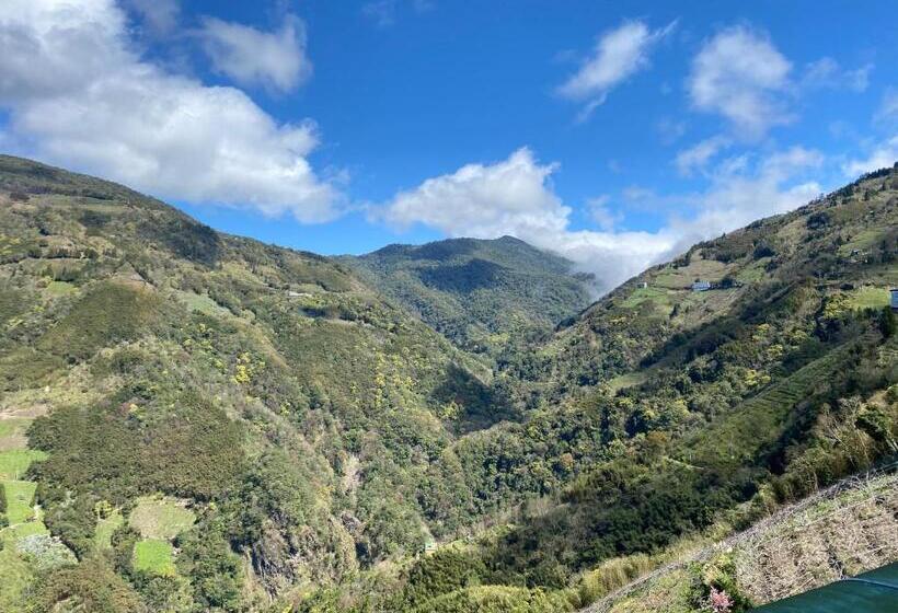 هتل Junlin Holiday Farm