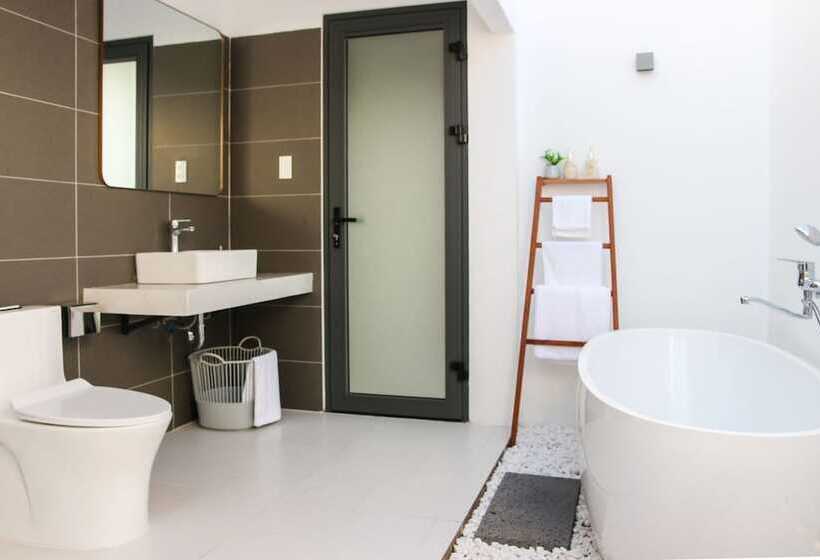 هتل Minh Hai Resort