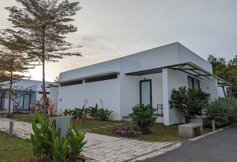 هتل Minh Hai Resort