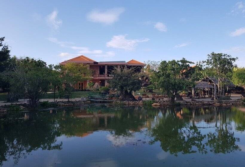 هتل Minh Hai Resort