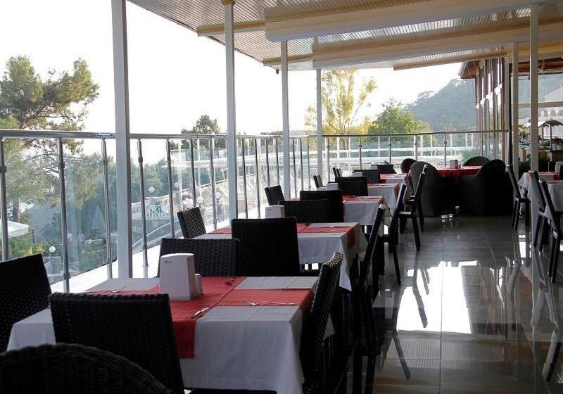 فندق Nicholas Park